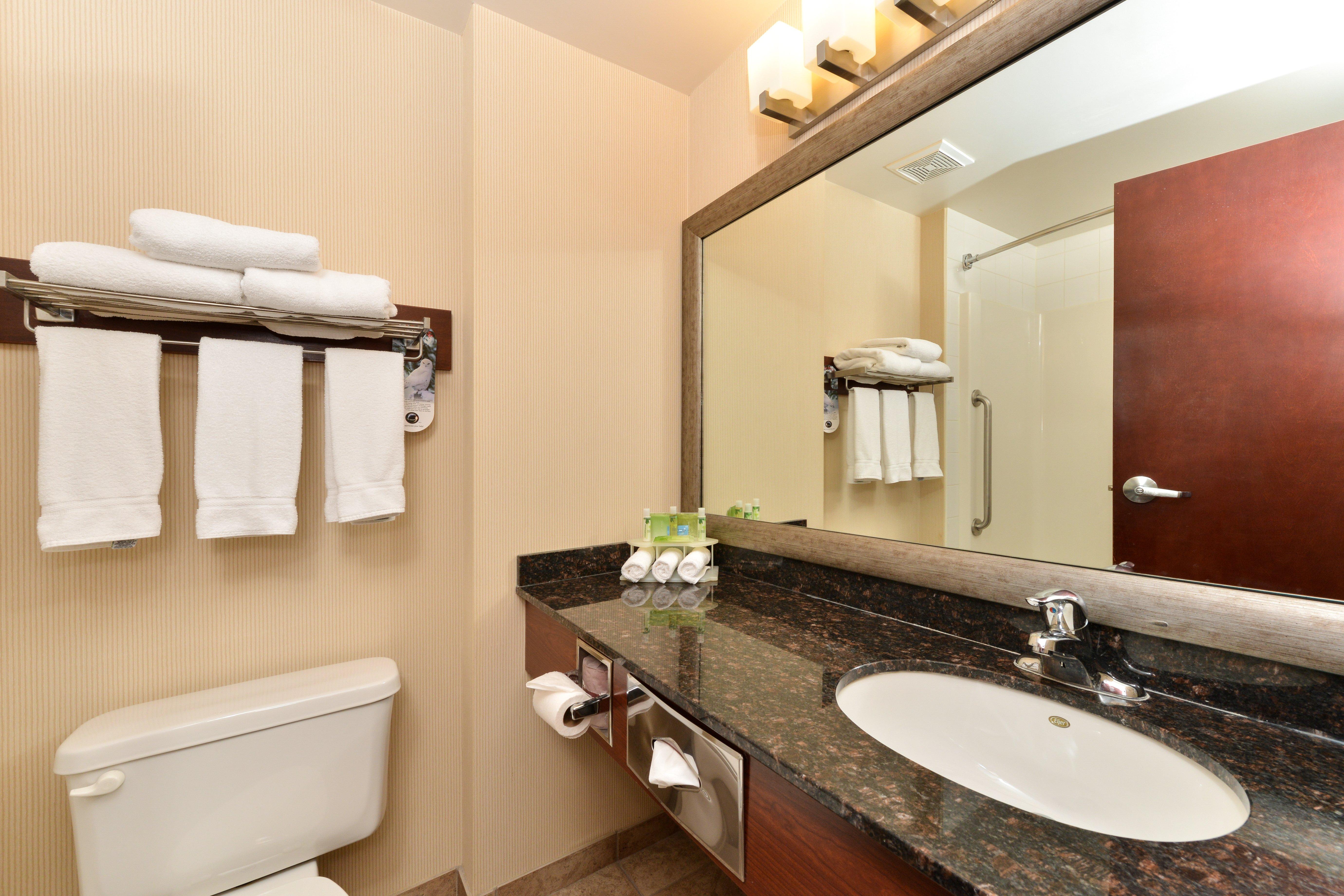 Holiday Inn Express Edmonton North By Ihg Dış mekan fotoğraf