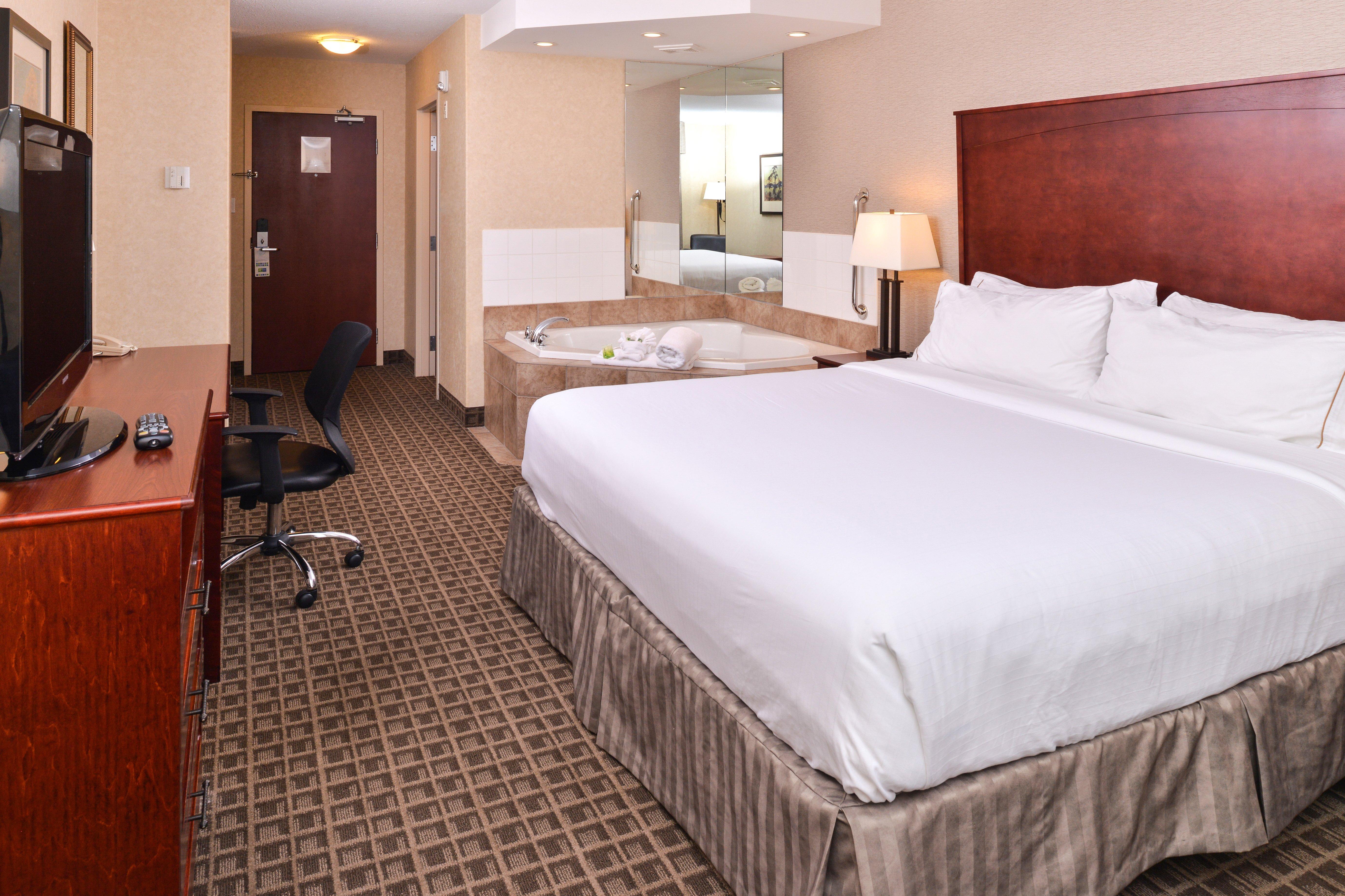 Holiday Inn Express Edmonton North By Ihg Dış mekan fotoğraf